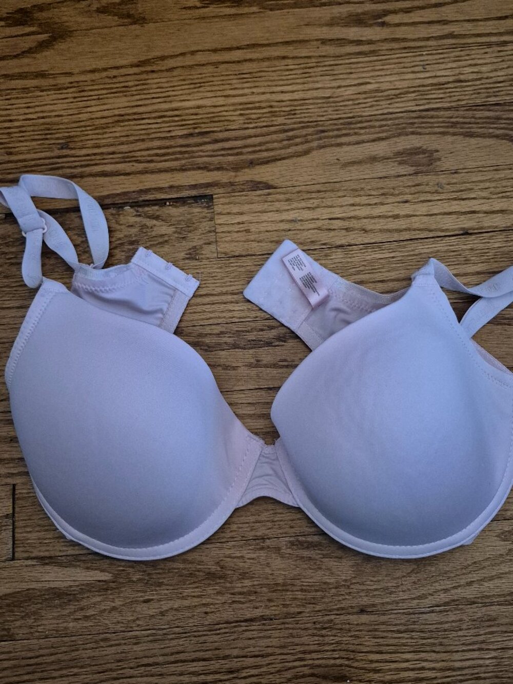 Juicy Couture Bra 36D Pink Underwire Molded Padded Intimates Plus Size Feminine